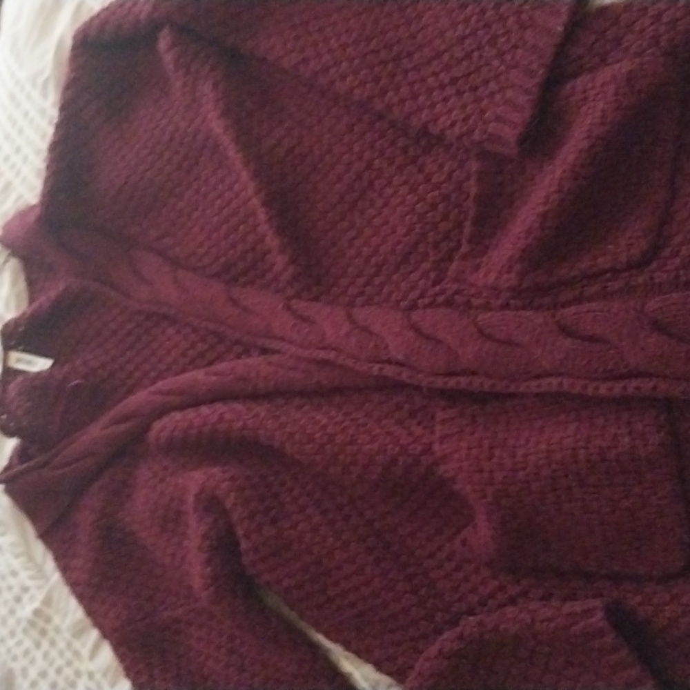 Grecerelle burgundy cardigan  xl